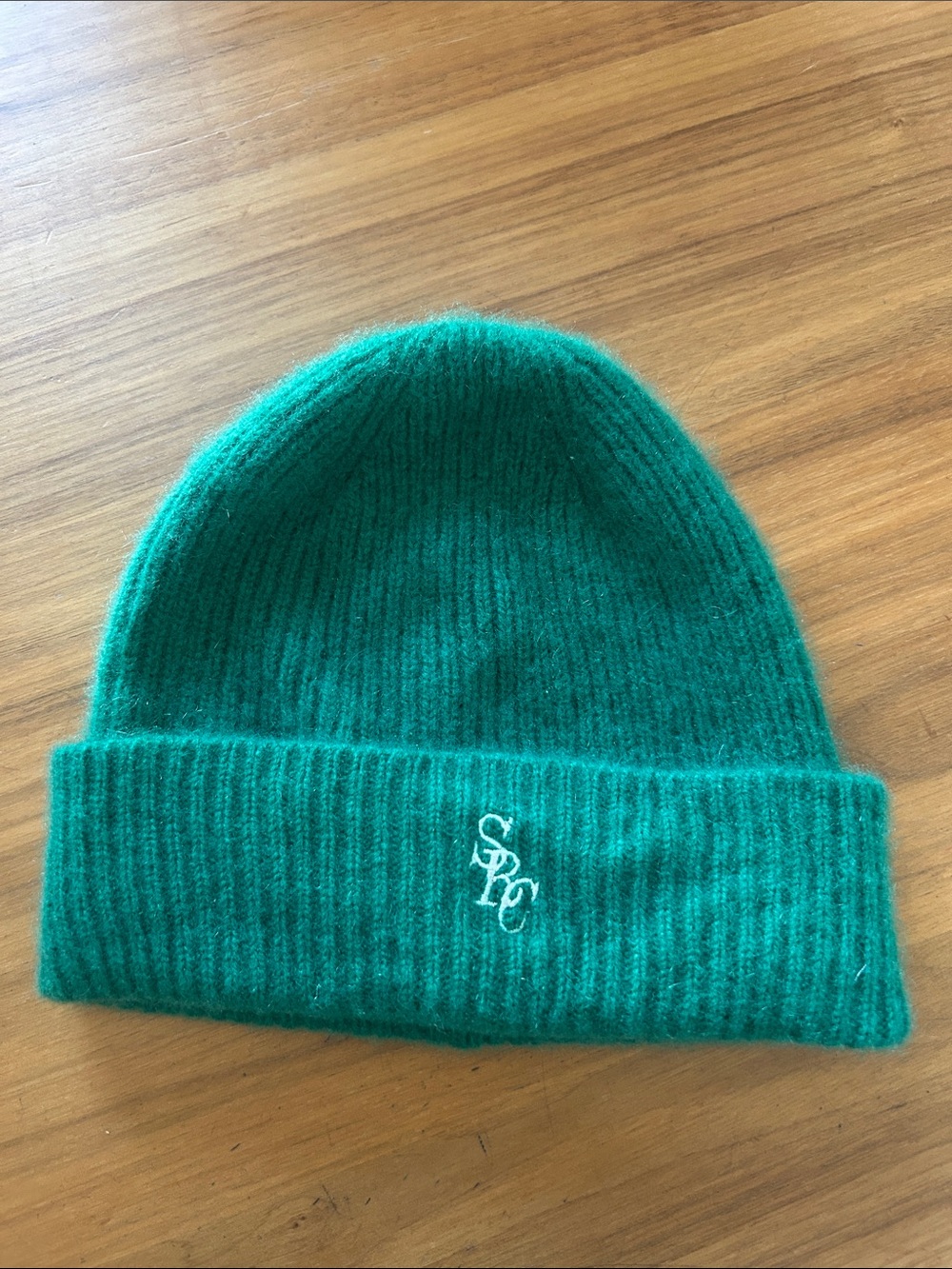 Sporty & Rich 100% Cashmere Green Beanie